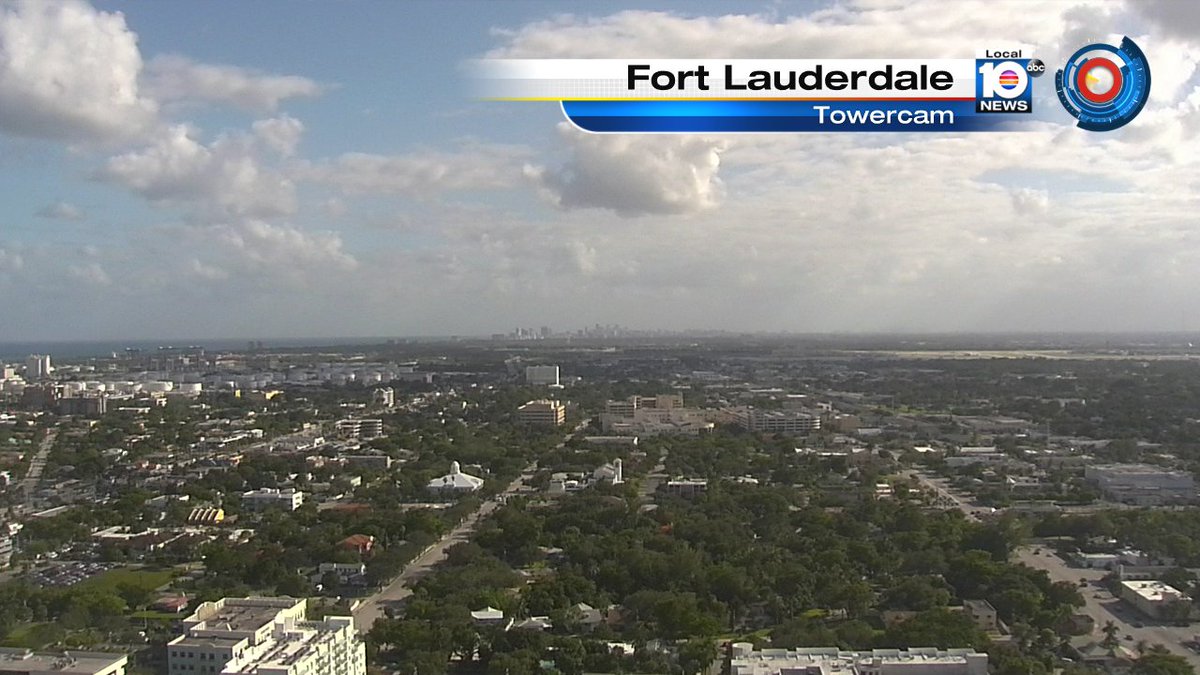 Nice Monday evening on the way as we look out of our Ft Lauderdale towercam. @TrentAricTV has your forecast tonight. https://t.co/8Am8MRqB7E