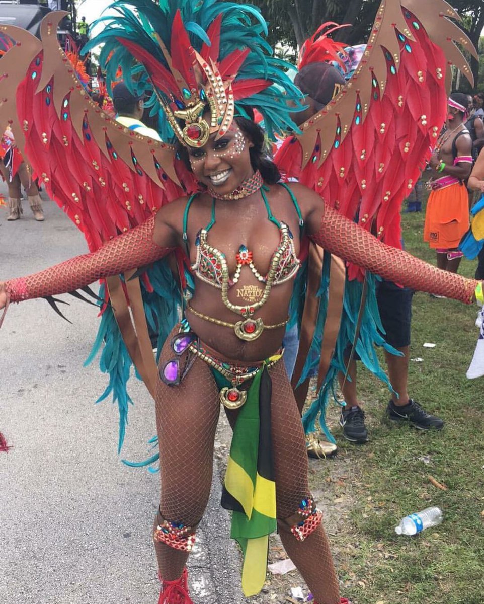 ViewsFrom876JA's tweet photo. 📍 Miami Carnival 2016 Highlights 

  #MiamiCarnival  #MiamiCarnival2016 #ViewsFrom876 #View876 https://t.co/LWtFflWNvn