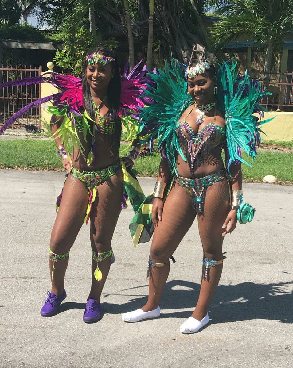 ViewsFrom876JA's tweet photo. 📍 Miami Carnival 2016 Highlights 

  #MiamiCarnival  #MiamiCarnival2016 #ViewsFrom876 #View876 https://t.co/Lp0q1ust4B