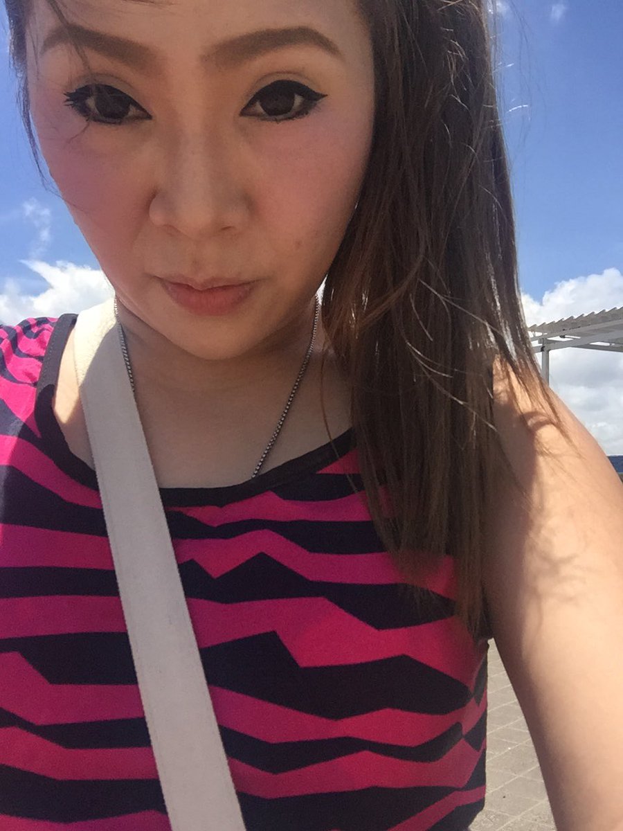 5431adalin's tweet photo. ⭐️⭐️⭐️2⃣0⃣1⃣6⃣.🔟.🔟⭐️⭐️⭐️
Bali beach 🌴🌴🌴🏄🏄🏄👙👙👙 #kuta #Bila #Love https://t.co/GXWyt2m4zY