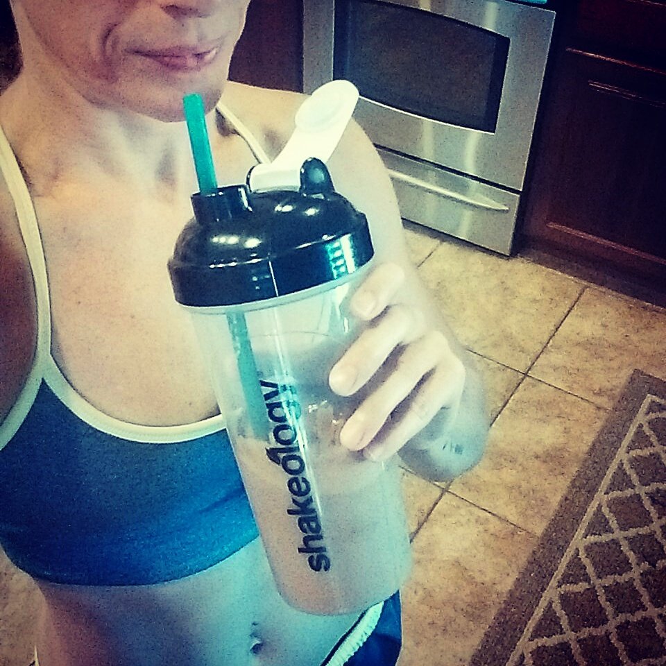 thankins1's tweet photo. Day 1 of 21 Day Fix Extreme and #shakeology #21dayfixextreme #21dayfix @AutumnCalabrese Great program! #absplease https://t.co/Bi8zbetxah