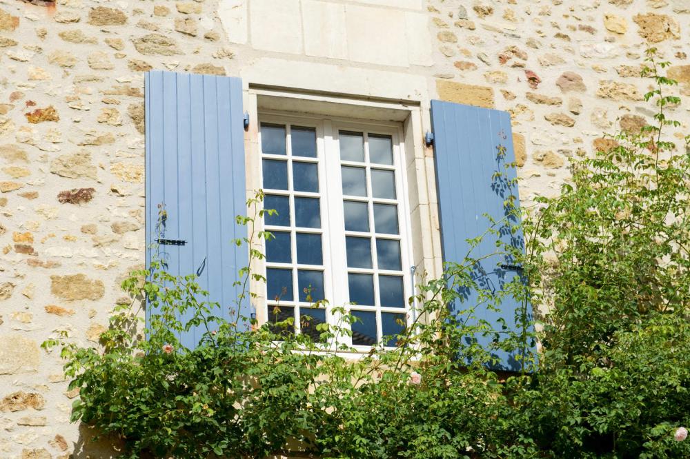 GlassCoAus's tweet image. Find 21 charming ideas for #GlassBlockWindows to give your home a brand new look! bit.ly/2dcMwxn