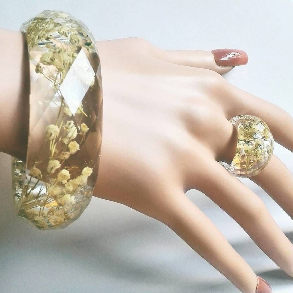 myjewelsgarden's tweet photo. Another Tuesday! It's October 11, 2016 at 04:00AM Grab a natural jewel on https://t.co/1M6u7N1pka #jewelry #etsygi… https://t.co/ezaqm6xEWn