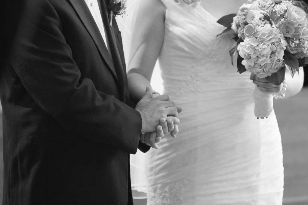 JasonAndMelaina's tweet photo. It's not the first time and it won't be the last, but there's something about holding hand… https://t.co/q6GgFLWLj6 https://t.co/yTrEMjcosz