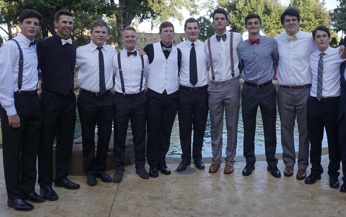 jscull510's tweet image. Saved the best for last 🎉 #seniorhoco