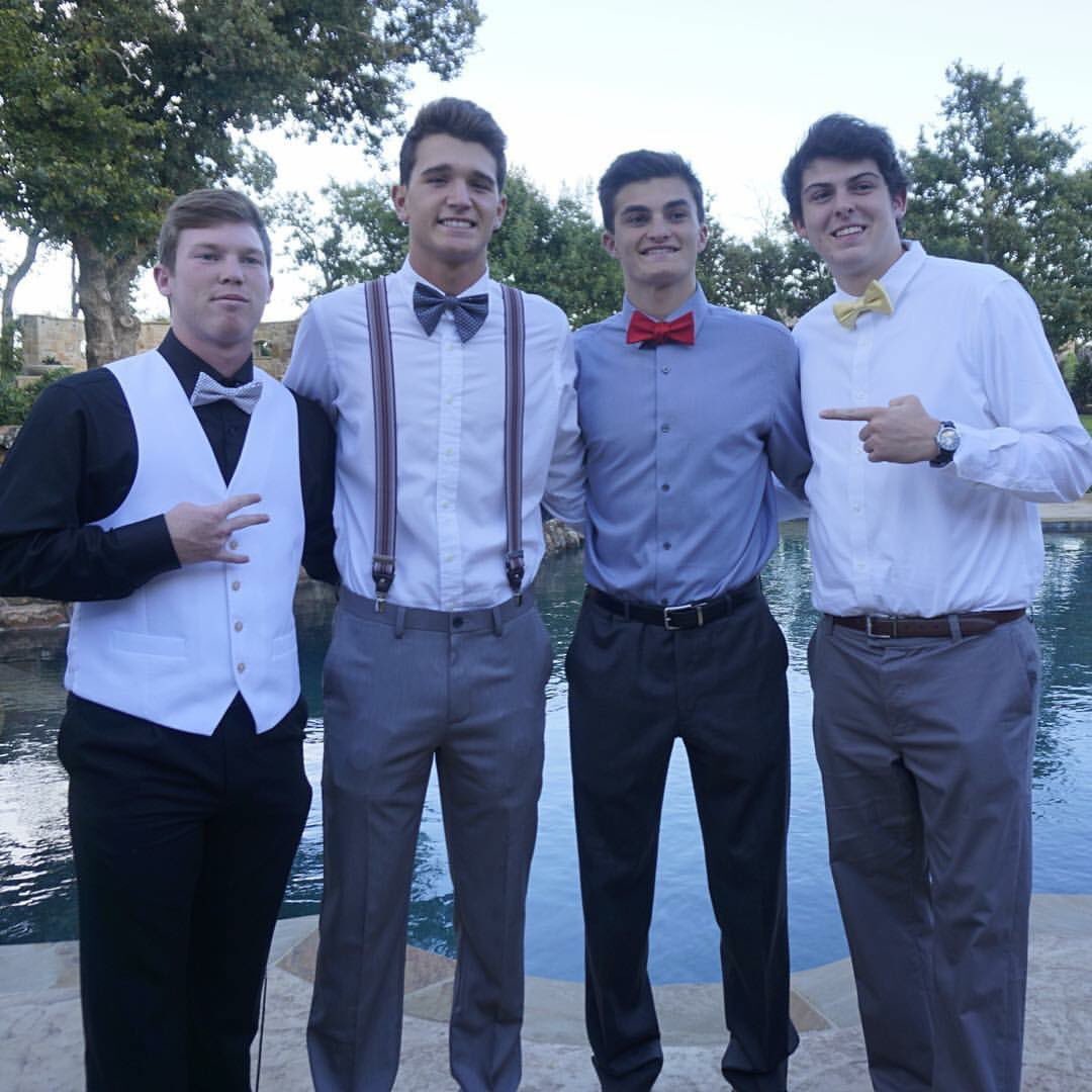 jscull510's tweet image. Saved the best for last 🎉 #seniorhoco