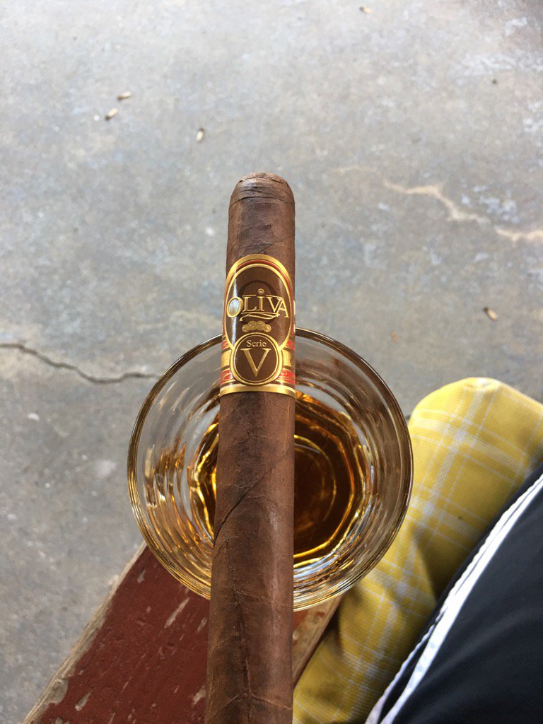 viceloungeol's tweet photo. Don't try this on an empty stomach, kids. #OlivaV #Laphroig10 -JG https://t.co/ZsRd7aSt1x