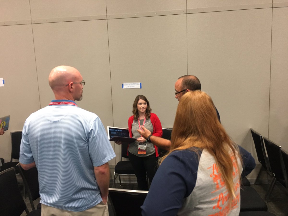 matthewjmoulton's tweet photo. Extracurriculars and self-esteem #AMLEGeniusHour #AMLE2016 @logan_fetters https://t.co/KfG447POPz
