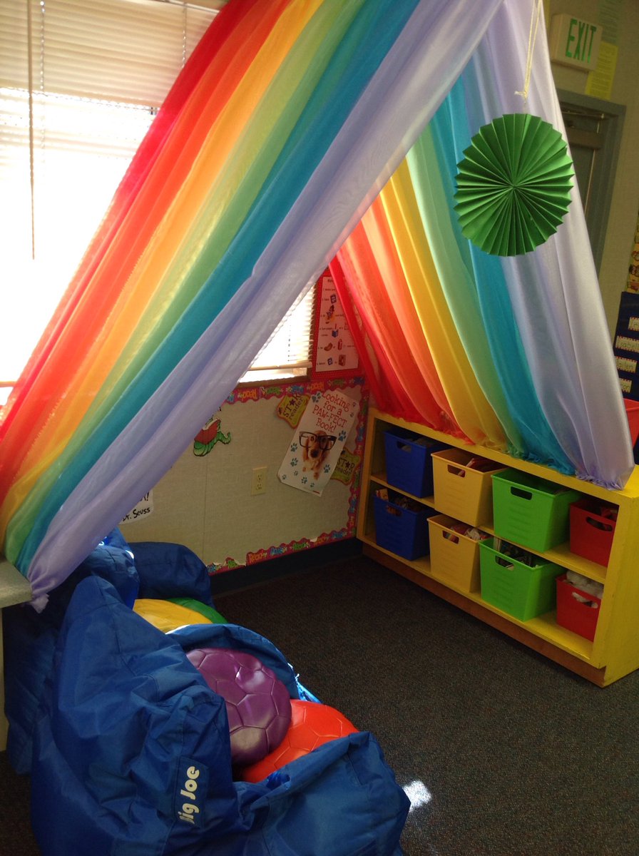 TKrules1's tweet photo. TK Williams reading rainbow tent #hesdpride https://t.co/FKbDeoqdEA