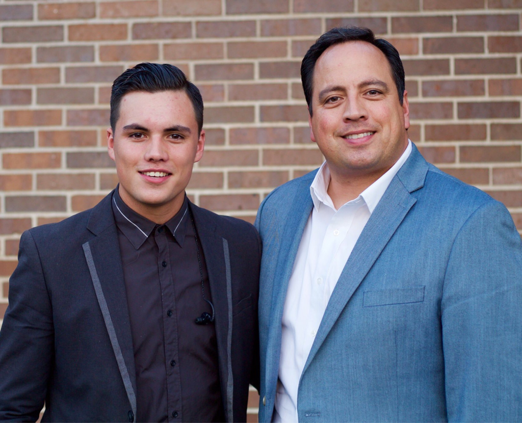 P7clubs's tweet photo. Stoked for @revasoto and @blakeasoto to talk to #P7Clubs tonight about how to #ElevateChrist! 8pm CST! https://t.co/bOyPgiWdLx