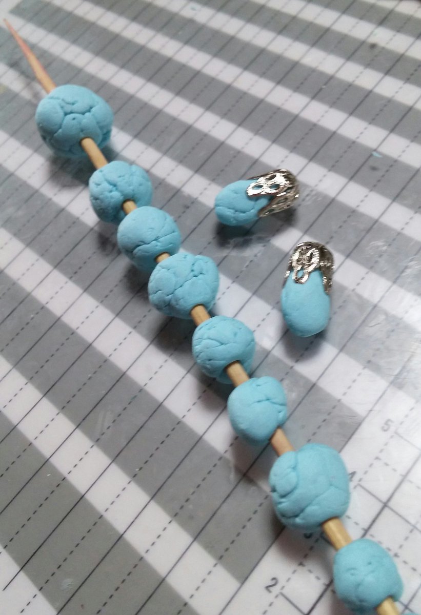 O Xrhsths 銀工房 源之屋 Sto Twitter 色薄いな 粒ターコイズ風 ポリマークレイ Polymerclay Handmade ハンドメイド ハンドメイドアクセサリー 粘土 Fimo プレモ 天然石風 ターコイズ オーブン粘土 トルコ石 これから焼成 T Co Ead5hhz2kf