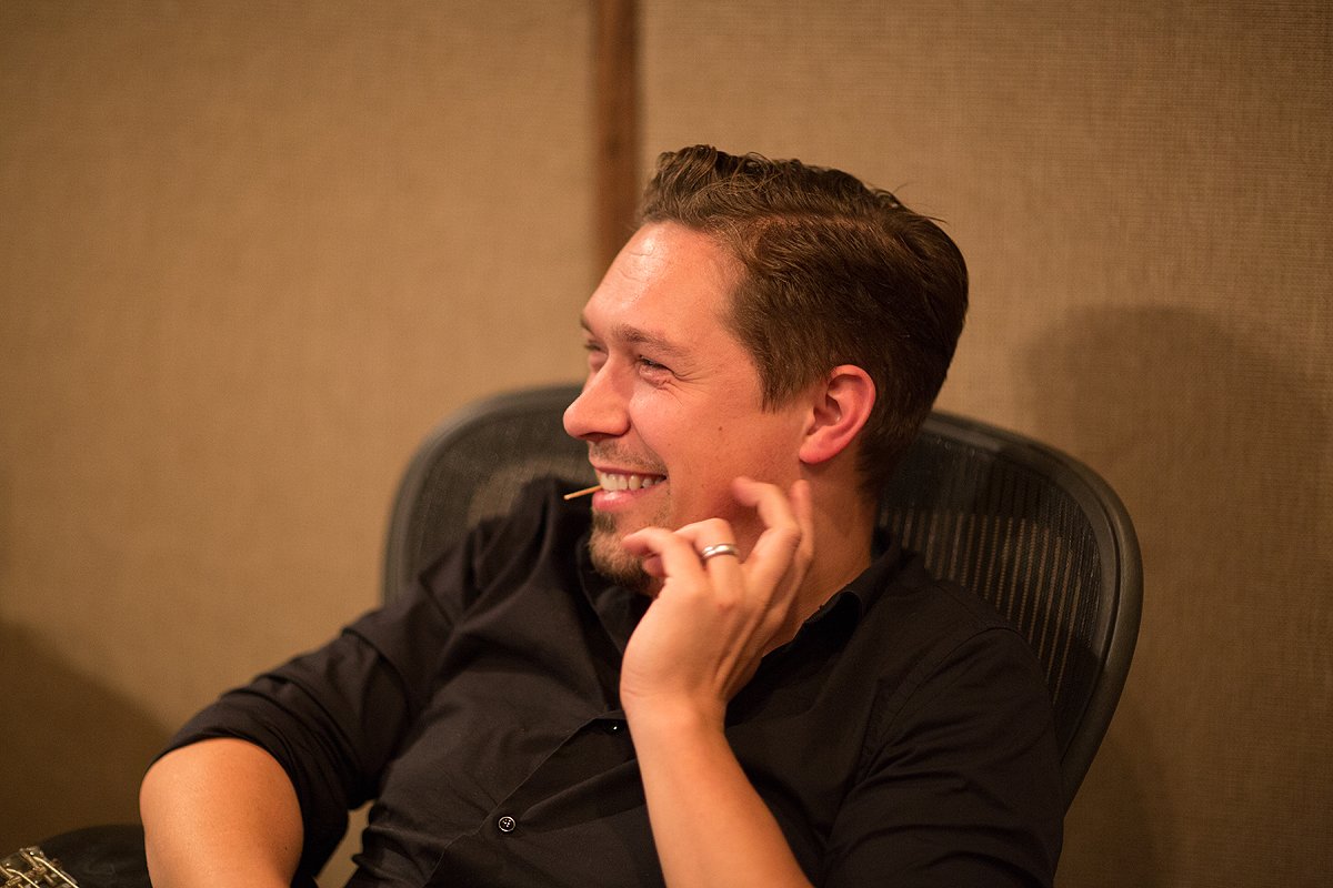 hansonmusic's tweet photo. Isaac laughing during the making of #Play. Hope you all enjoy the new EP! -ITZ #MakePlay #GetPlay https://t.co/iMcBEB6Y7C