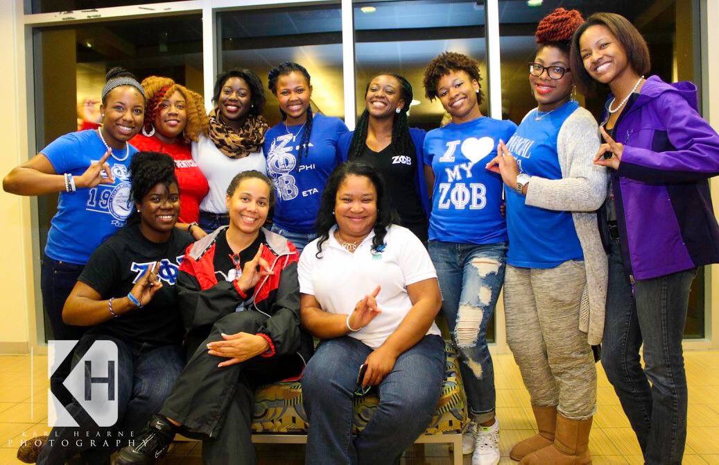 _queenBtimes3's tweet photo. Chapter Appreciation 😪😌💙 #ΦΕ
The people that made me, & ya mans favorite Zetas 😏 @UH_Zetas #PhenomenallyPhine #welldone #notmediumrare https://t.co/gonubXNr88