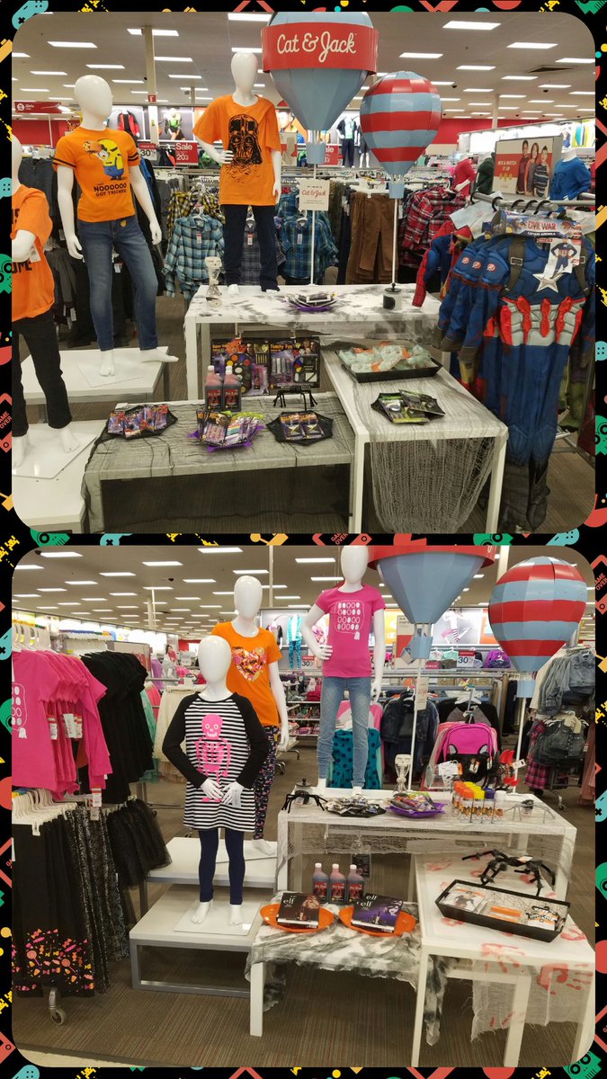 It's getting Spooky at T1531 Waco!! #lovehalloween <a href="/slaughterAsh/">Ashley Slaughter</a> <a href="/RoxxieBr/">Roxanna Briseno</a>   
<a href="/Robert0928/">Robert Brooks</a>