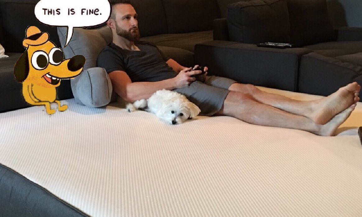 REFLOG18's tweet image. Meanwhile, Jonathan Lucroy....