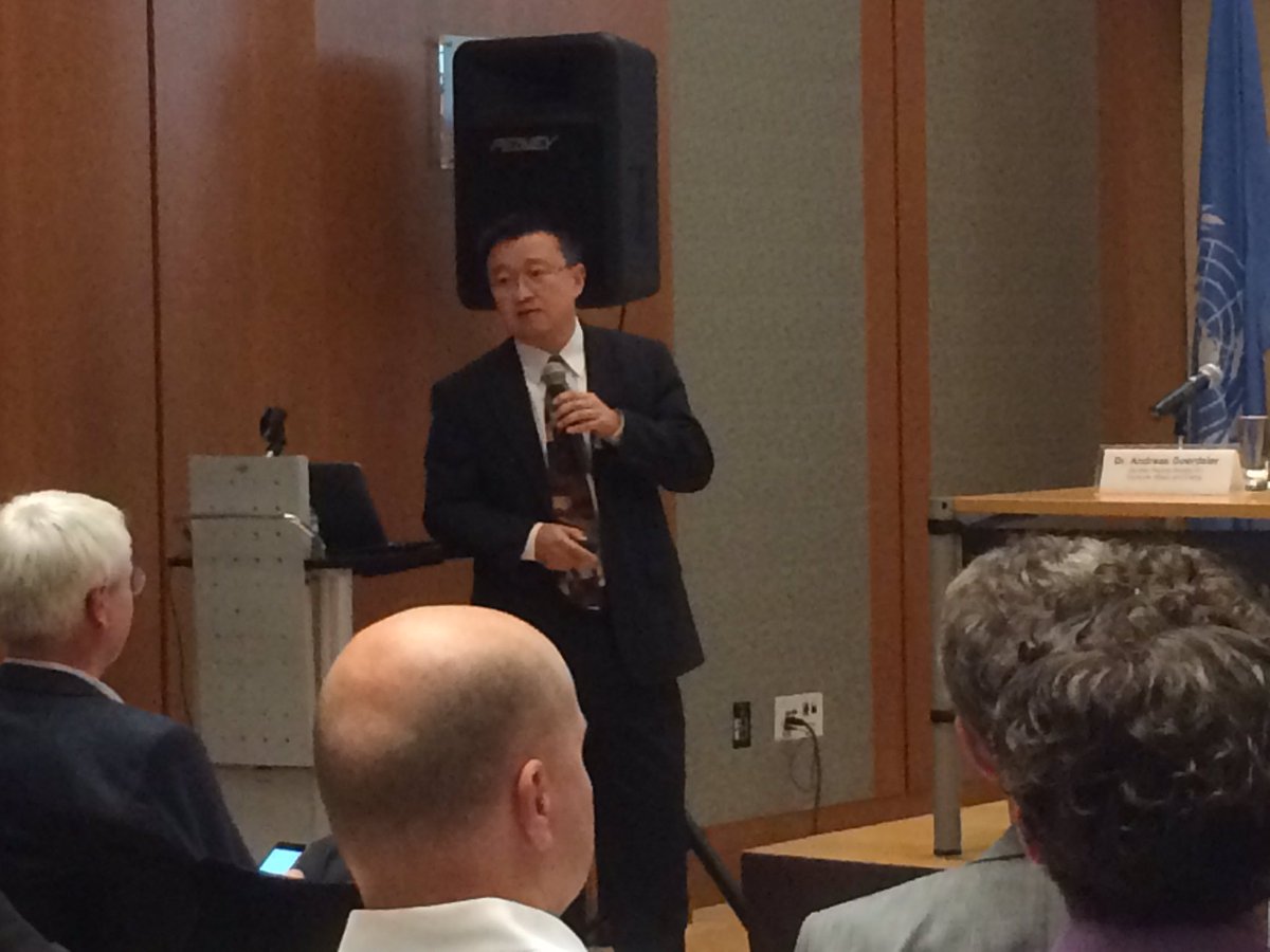 dwih_ny's tweet image. Dr. Zhou, director of #r&amp;amp;d @SiemensHealth speaks about #imageintelligence and #digitalhealth