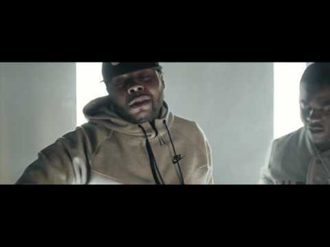 DigitalPlugg's tweet photo. [New Video] FaceFly Ft King Louie - Head Hunta (@FACEFLYSG &amp; @KingL) https://t.co/CKTtzO7GtA https://t.co/zHsme8hxrr