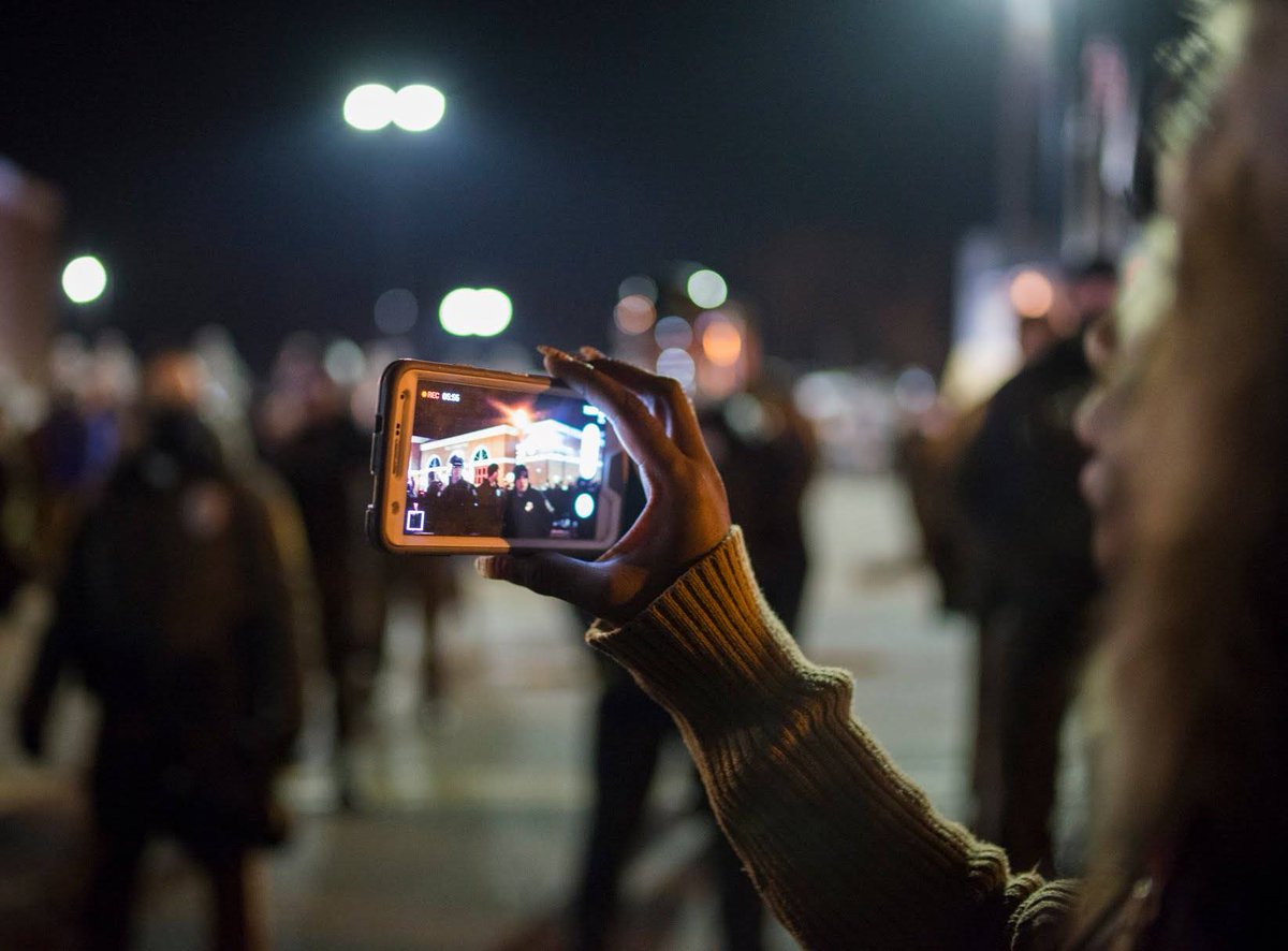 ClickPrate's tweet image. We filmed people that were filming cops in case some shit went down