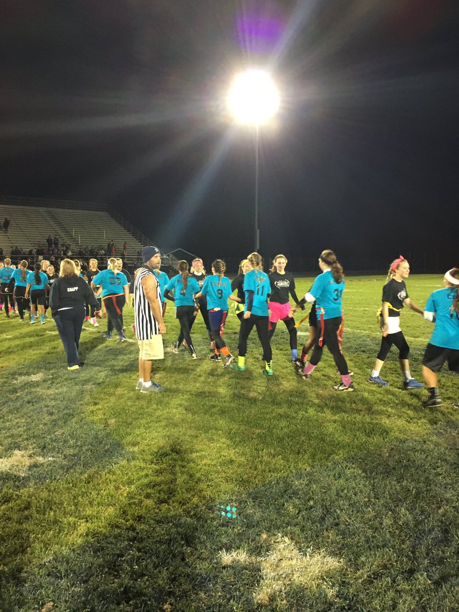 Great Powder Puff game- Juniors win!