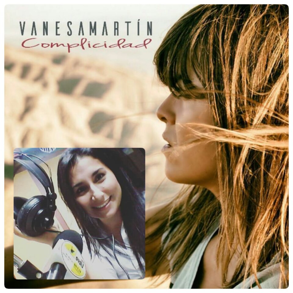 MatiaudaTeresa's tweet photo. @LindaSandovalp @vanesamartin_ toda la Tropa @Vmlatinoameric ya conectada y escuchando @AmorAmor939 esto es pura #Complicidad 😍🤗 BsAs ARG🙋 https://t.co/lHP3cbEdWP