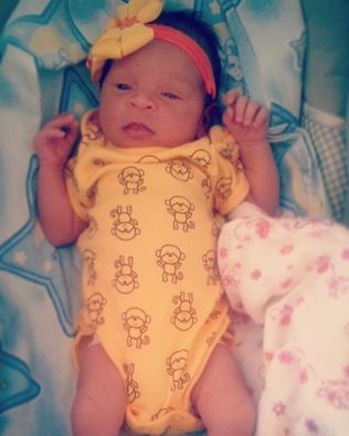 Enamorada de Mi Hermosa Princesa♥ #MamaPrimerizayEnamorada #NicolleAlejandra #MiNiñaConsentida