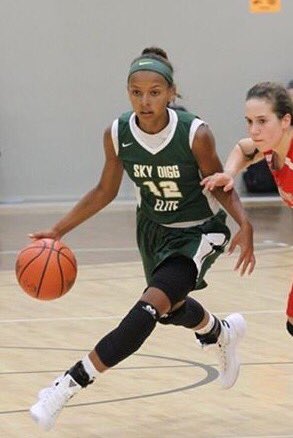 DiggsSky's tweet photo. Congrats to @shelbydcalhoun on her offer from Xavier! Now running with Indy Gym Rats, always part of Sky Digg family! Proud of you!!!! https://t.co/cab4WiuY51