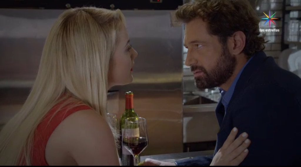 VinoElAmor's tweet photo. Existen besos de despecho, tristeza  y no precisamente #amor @canalestrellas #VinoElAmor @gabrielsotoMEX @Kimy2Ramos https://t.co/oZ34uYT40i