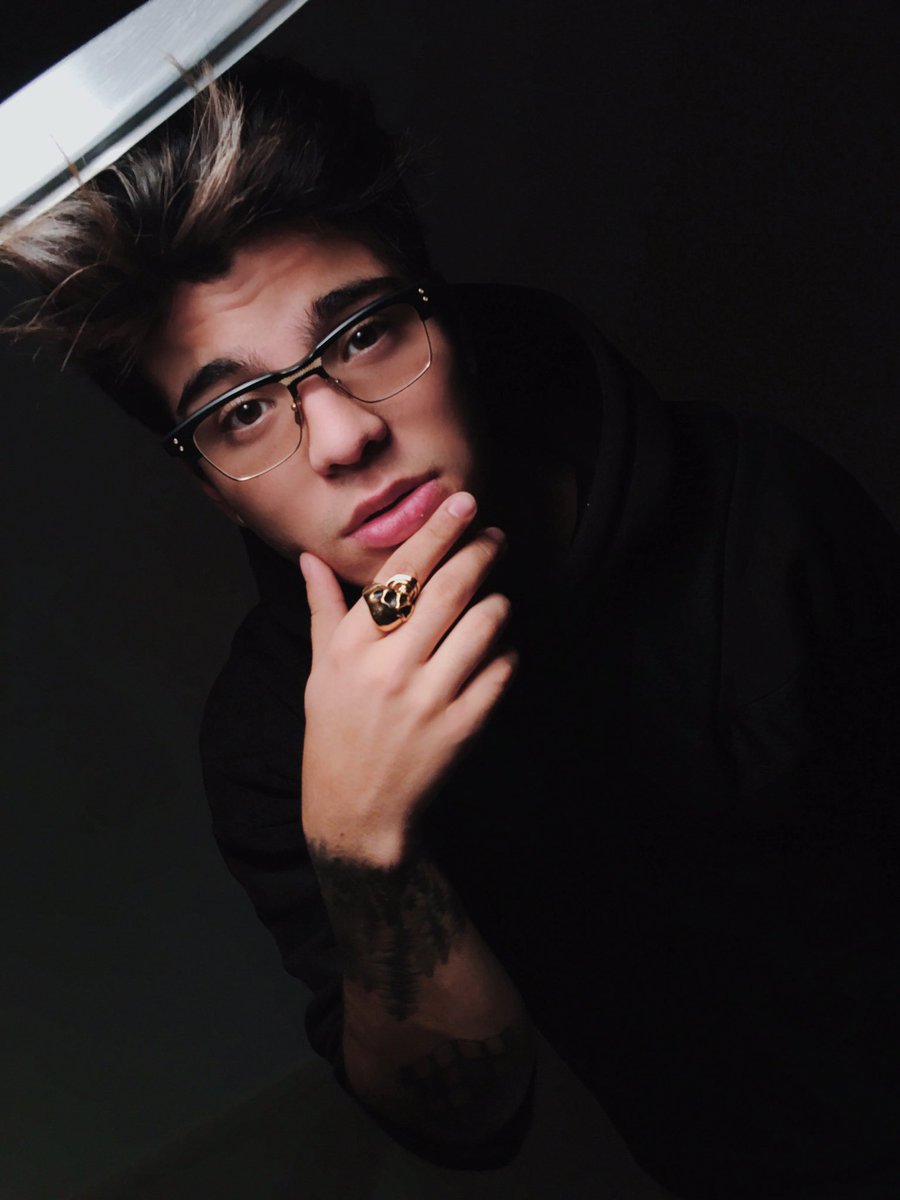villalobossebas tweet picture