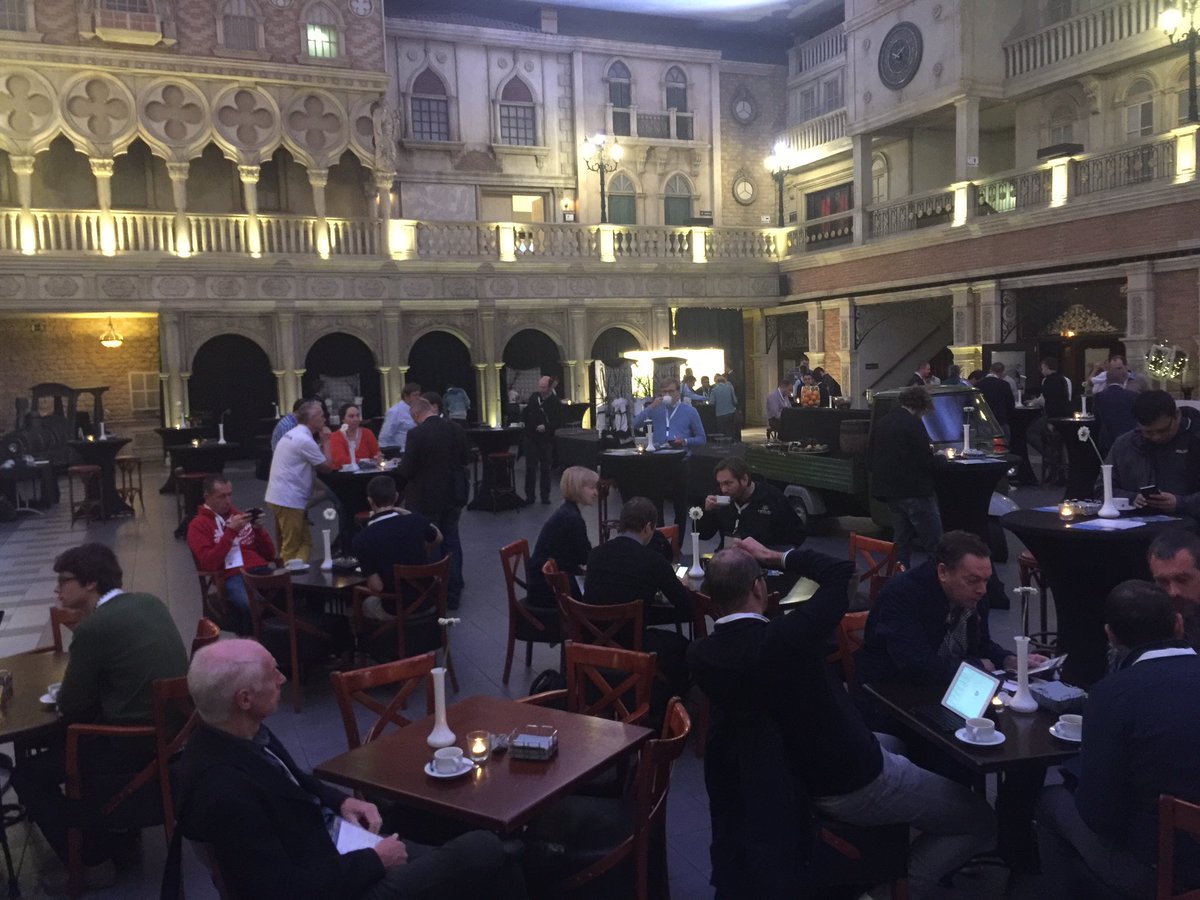 sammydeprez's tweet image. Day 2  #SQLServerDays [@Kohera_be ]