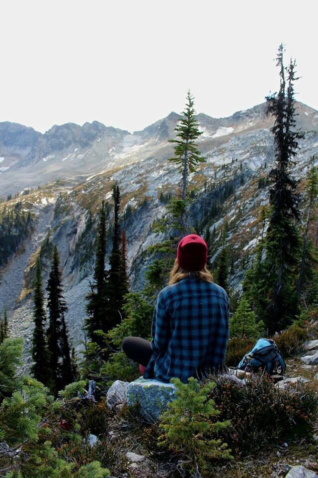 athstetic_'s tweet photo. "I meet myself in the stillness and we breathe" https://t.co/qGNK8fDQ0A