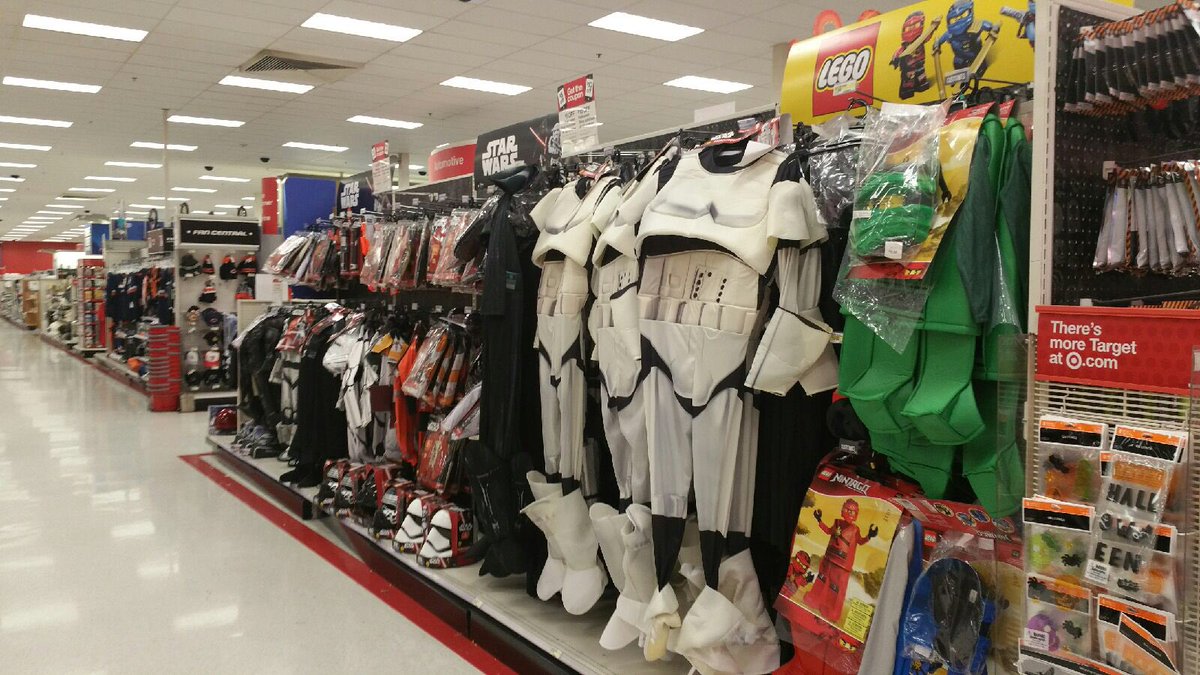 Sure do Love me a Beautiful seasonal zone! Great execution Lod Nick! <a href="/iheartgarage/">Valerie Miller</a> <a href="/samanthagmason/">Samantha Mason</a> <a href="/Ingrid4980/">Ingrid Howard</a> @Taylor_Morgan44 @gsdmedic