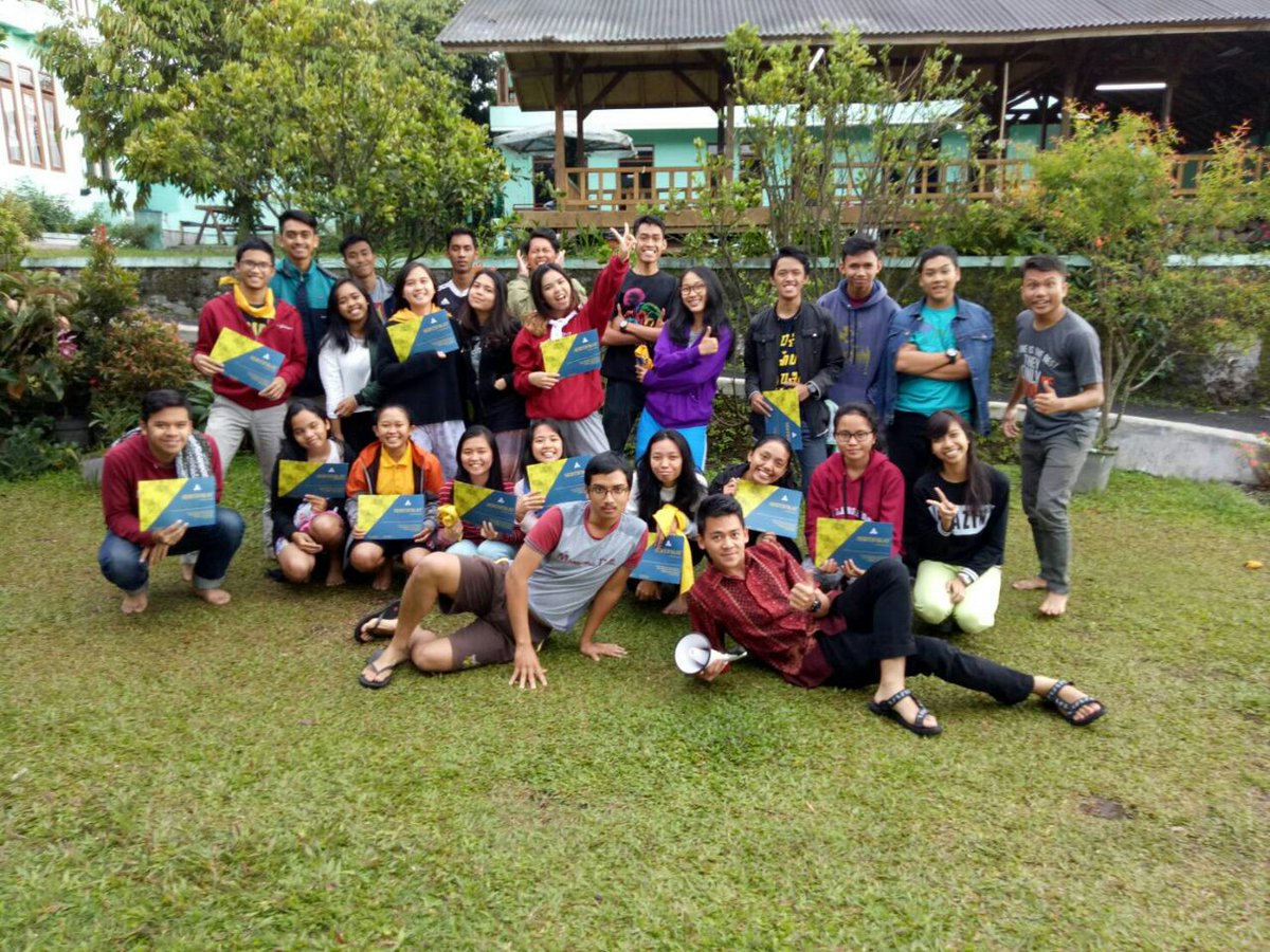 ImabOrg's tweet photo. Welcome to the family, guys! *hug* https://t.co/vbGskZZWqr