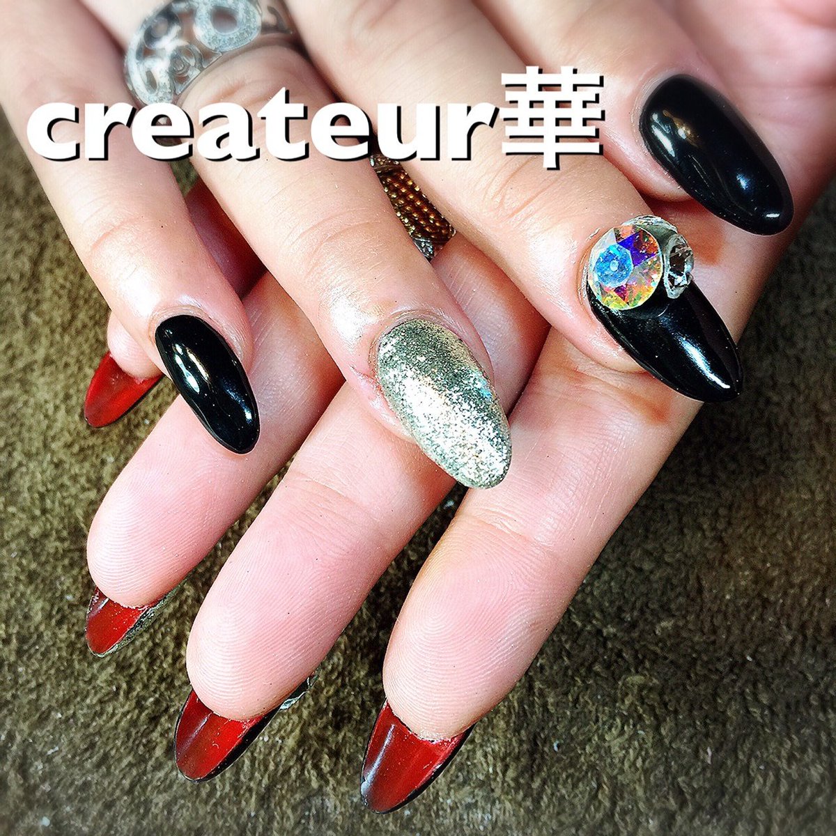 Hashtag ルブタン風ネイル Na Twitteru