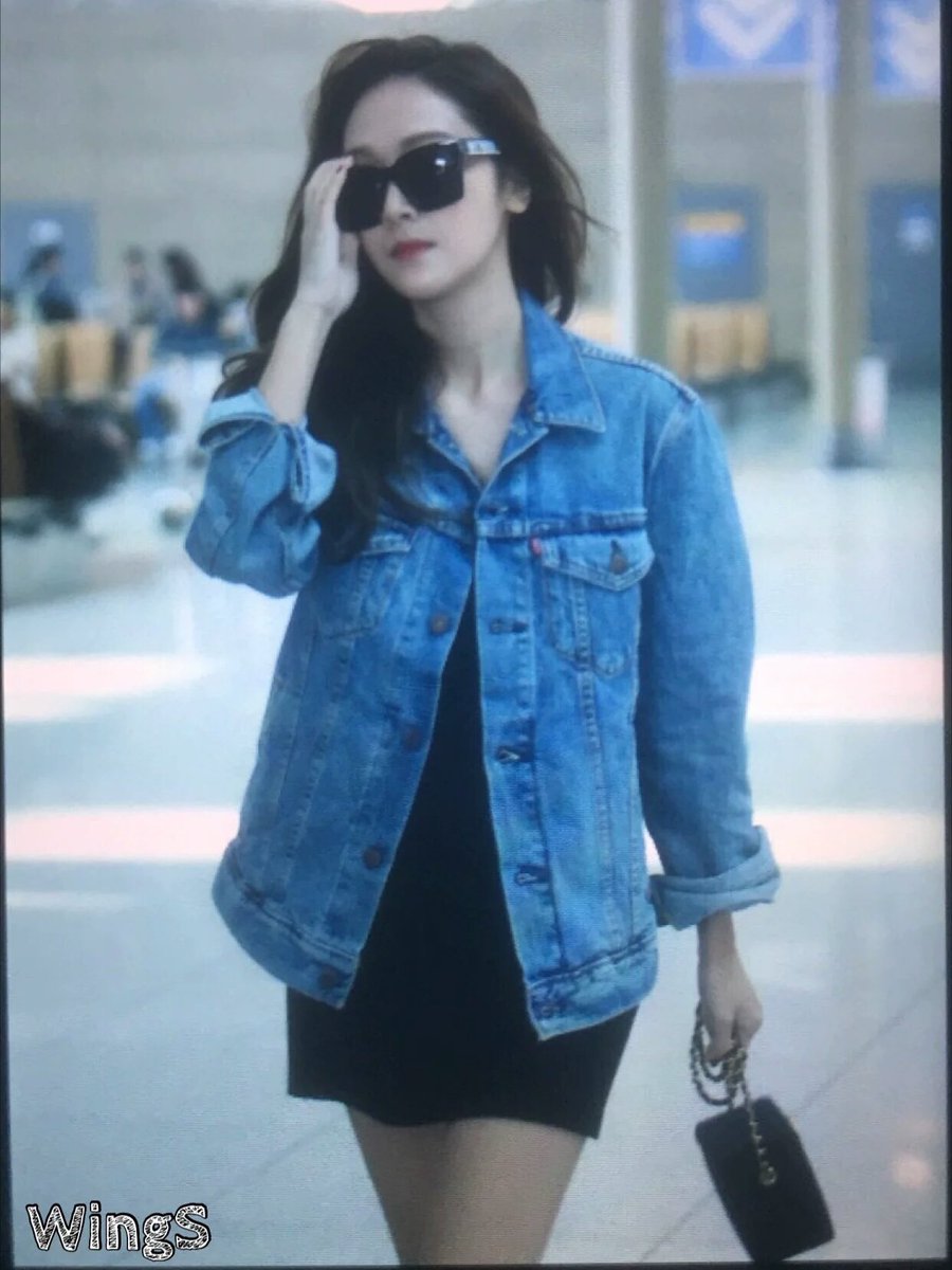 Always_One_2122's tweet photo. [AIRPORT] 161011Jessica @ ICN Airport heading to Singapore for Bella K-Beauty House's FIRST Celebrity Session https://t.co/SbTFJbq3b6
