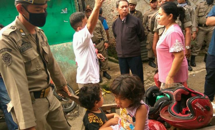 beritaKBR's tweet image. [SAGA] Sere Situmeang: Digusur, Jadi Harus Kemanalah Saya Sekarang? goo.gl/0ywGc1 @sagakbr #sagakbr #bukitduri