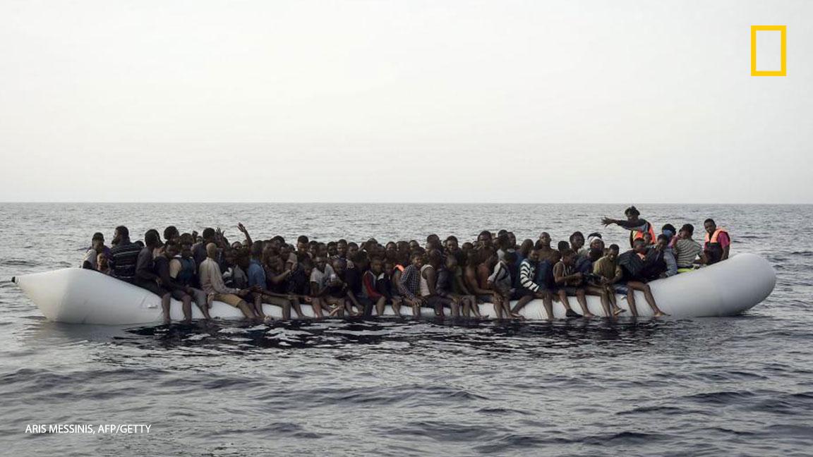 NatGeoPhotos's tweet image. Chilling photographs show a desperate journey across the Mediterranean.on.natgeo.com/2dIiCWi