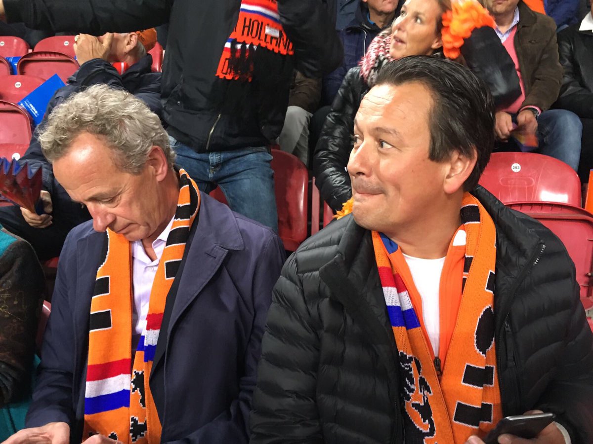 qnh_nl's tweet photo. Gister met klanten @BeterHorenNL, @FloraHolland, @CertisNL, @ZO_Nederland en @ERIKSbv naar #NEDFRA geweest. Bedankt voor de leuke avond! https://t.co/sRWwyfGXYO