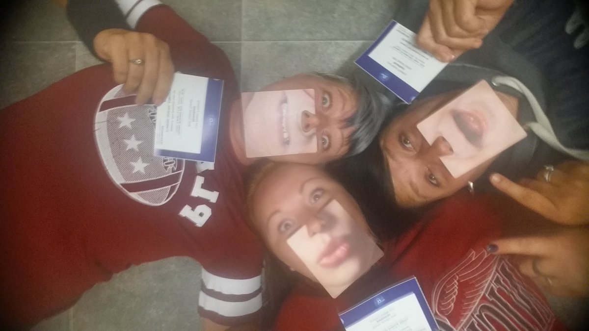 wildtrak's tweet photo. @Nickelback @o2 #NBlondon Flat on the Floor! 😂😂😂 @CarineLessard @slowcookerpage @thedanieladair https://t.co/pjv2snvsna