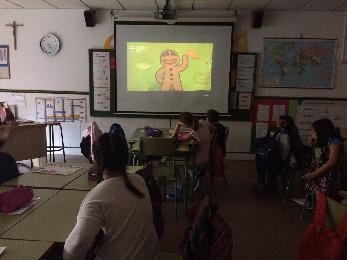 ctana91's tweet image. Improving our pronunciation by reading and watching a classic english tale: The Gingerbread Man! #4th #english #multimodallearning #JECasp