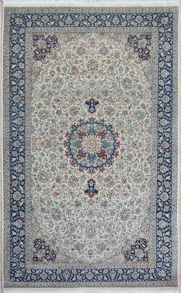 zebcarpets's tweet photo. Zeb Carpets is here to add sparkle and elegance to your home, visit our online store at https://t.co/rOgCTHU2GB https://t.co/FfqoSpgYhP