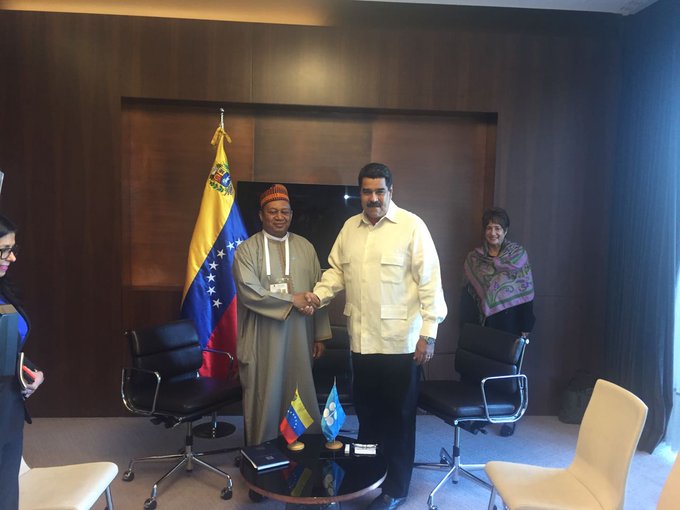 Ver imagen en Twitter Ver imagen en Twitter