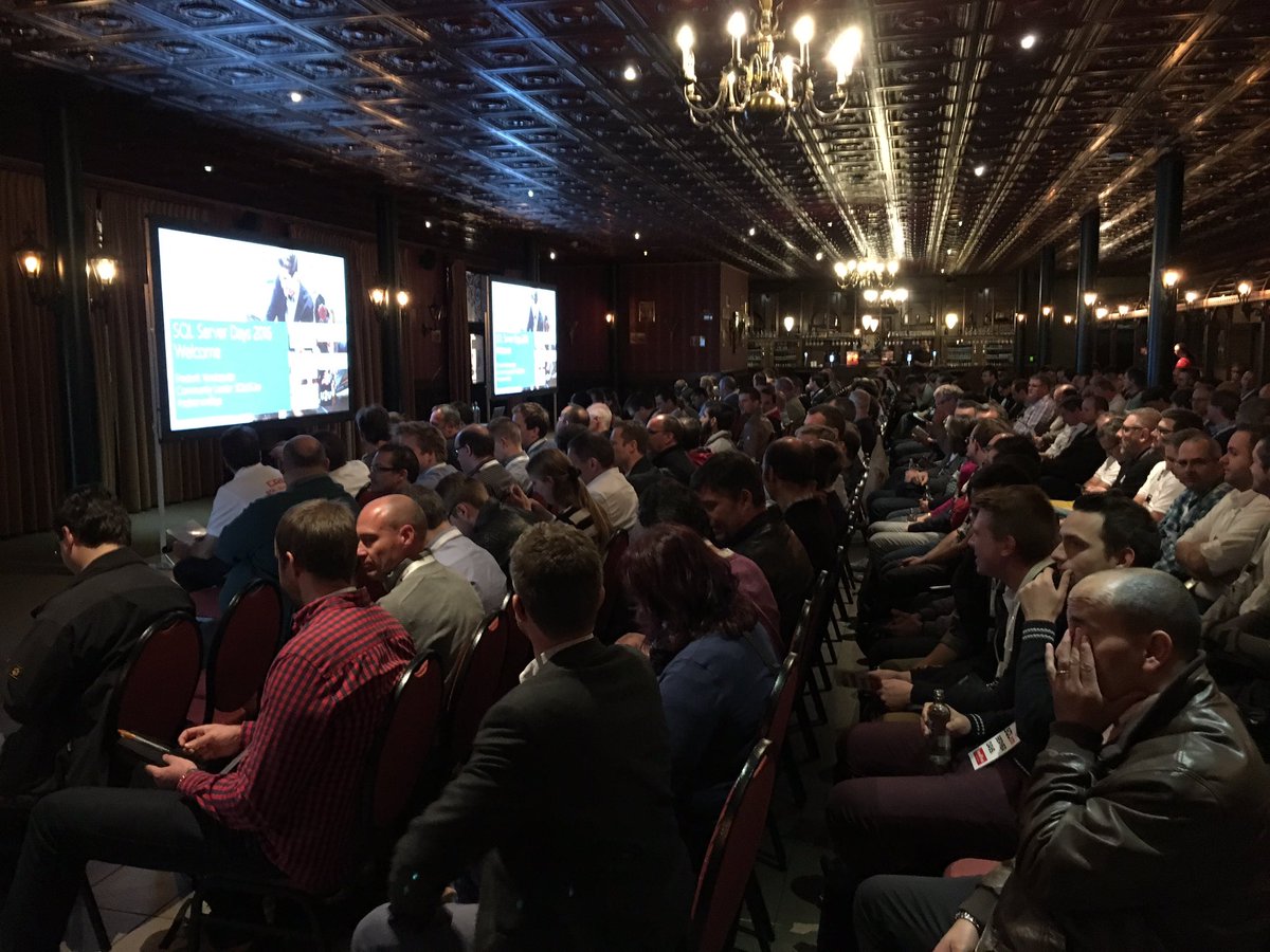 Ko_Ver's tweet image. Full room for the #SQLServerDays keynote. Let&apos;s start learning! #sqlfamily