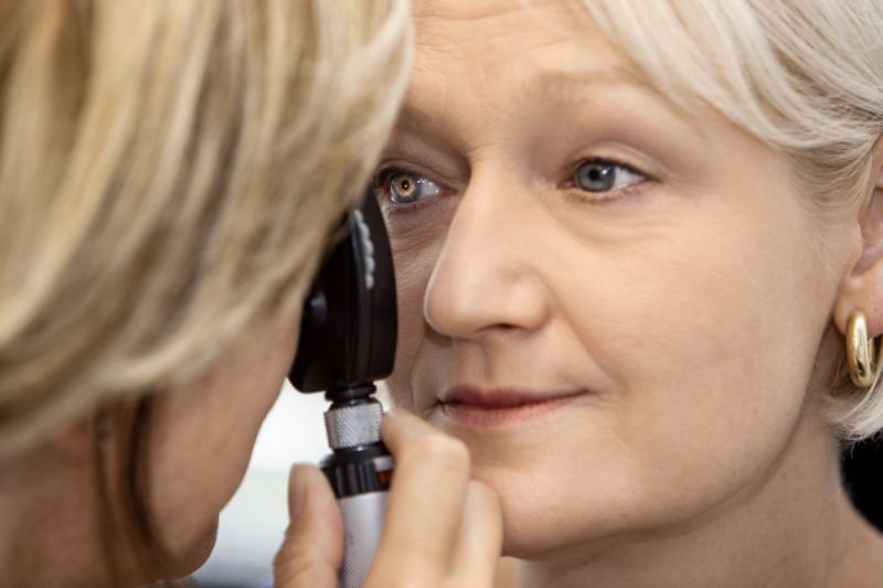 OrganspendeBZgA's tweet photo. Zum #tagdessehens betrachten wir die Gewebespende: Wussten Sie, dass man auch Gewebe wie Augenhornhaut spenden kann? https://t.co/ietq35i4TJ https://t.co/LX0sM6jlc8