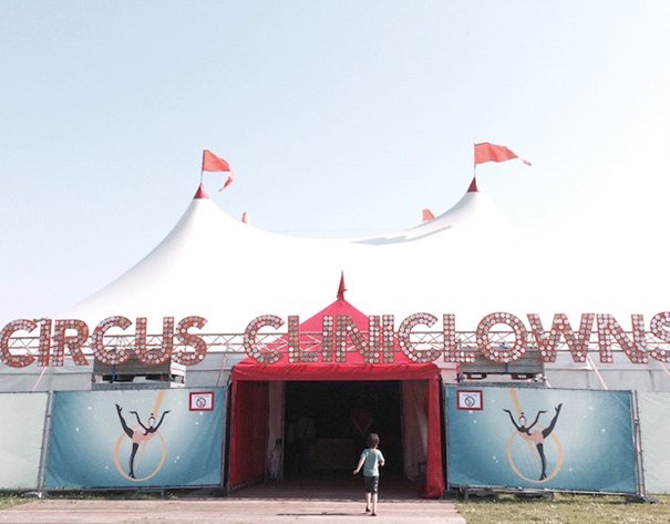 EekoNL's tweet photo. Het #CliniClowns Circus staat t/m 24okt in Leende bij Eindhoven. Help mee om dit circus gratis te houden en lever uw cartridges in! https://t.co/rt6F2SXPmJ