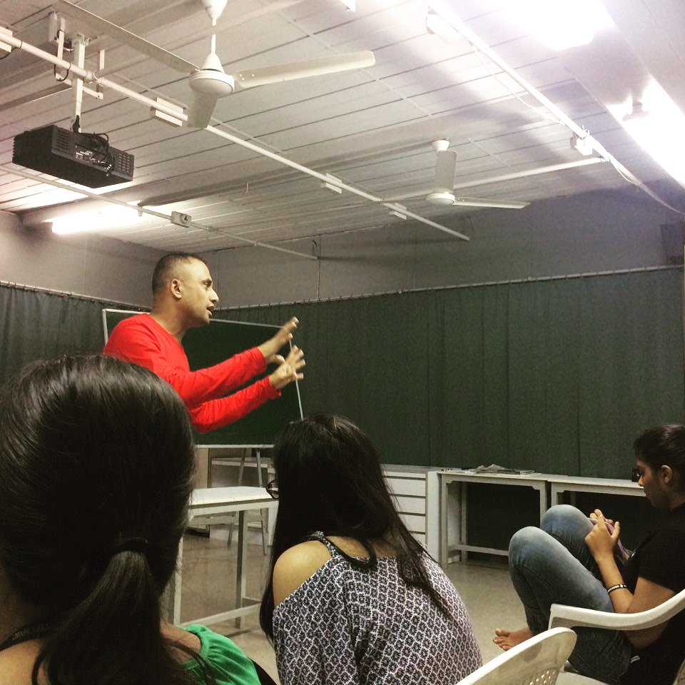 ScmUnplugged's tweet photo. "Find that one #story you really want to tell and then, just go for it"
#Center Mass, a #film by Shankar Borua.
#scmsophia #scmunplugged https://t.co/E7RpsT9CG7