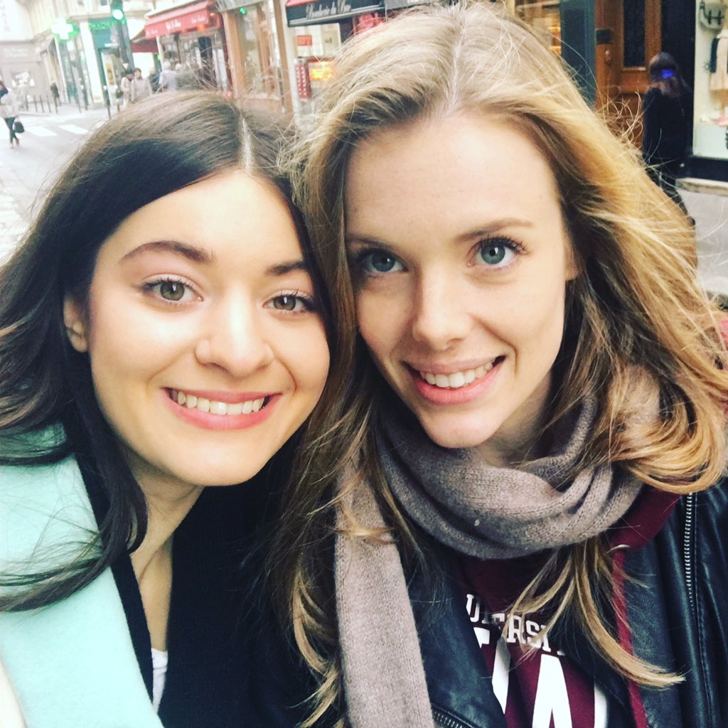 minastormgirls's tweet photo. Journée de folie 😍 tournage M6, RDV ce soir dans le JT de 19.45 🙈⚡️ #M6 #startuplife #girlboss #girlpower #lingerie #frenchtech https://t.co/TcbhBr7YpH