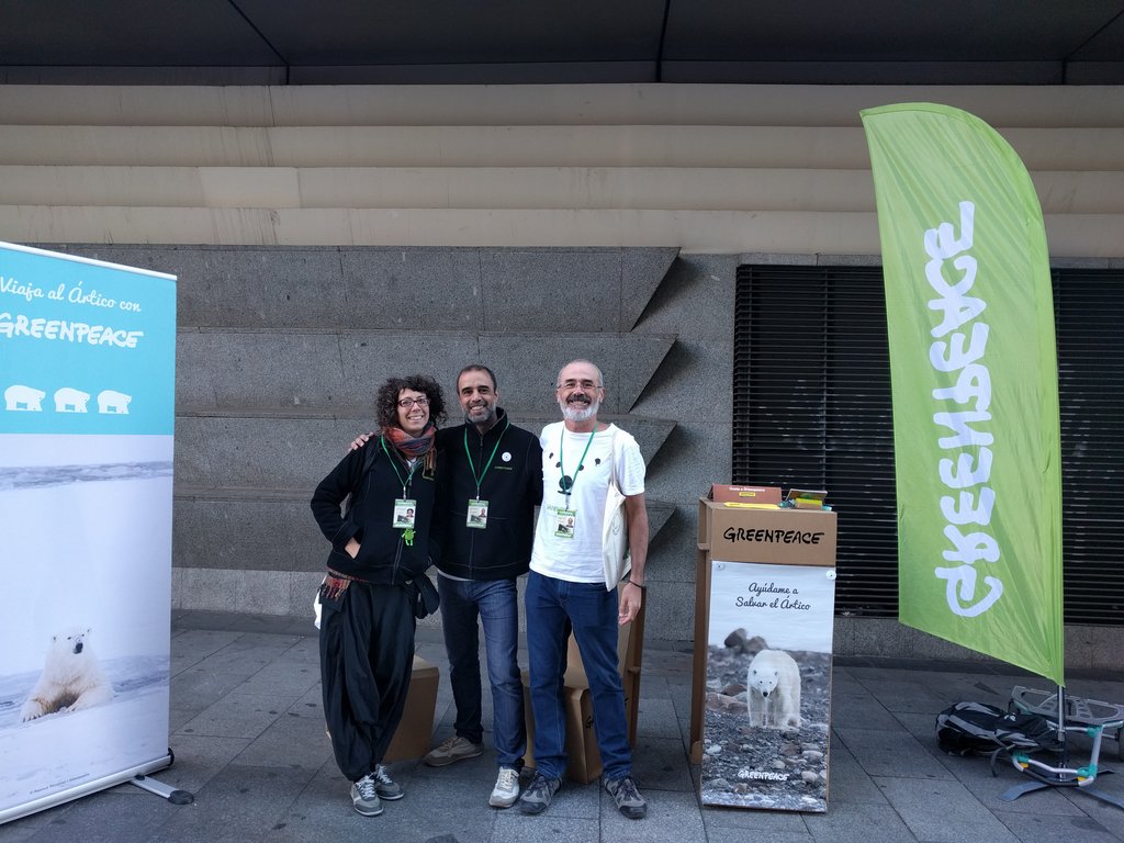 DialogoDirectGP's tweet photo. Está semana en Preciados os invitamos al Ártico y a colaborar con nosotr@s en @greenpeace_esp, #SaveTheArctic https://t.co/7zAnlIh1qR