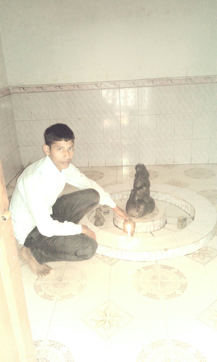 PravesY's tweet image. 