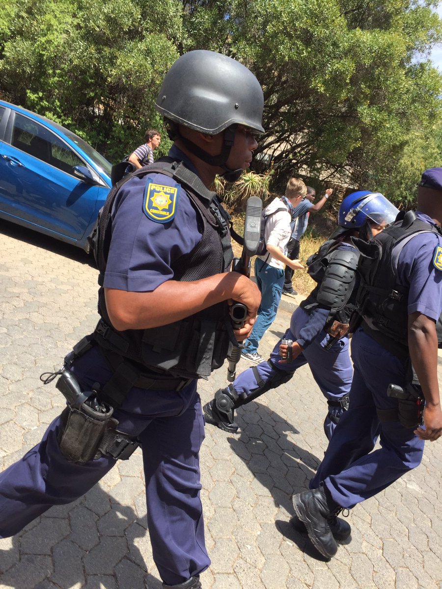 nomsa_maseko's tweet photo. Tactical Response Team (the cops that killed striking miners in #Marikana) deployed at #Wits. https://t.co/noTI4lGUVX