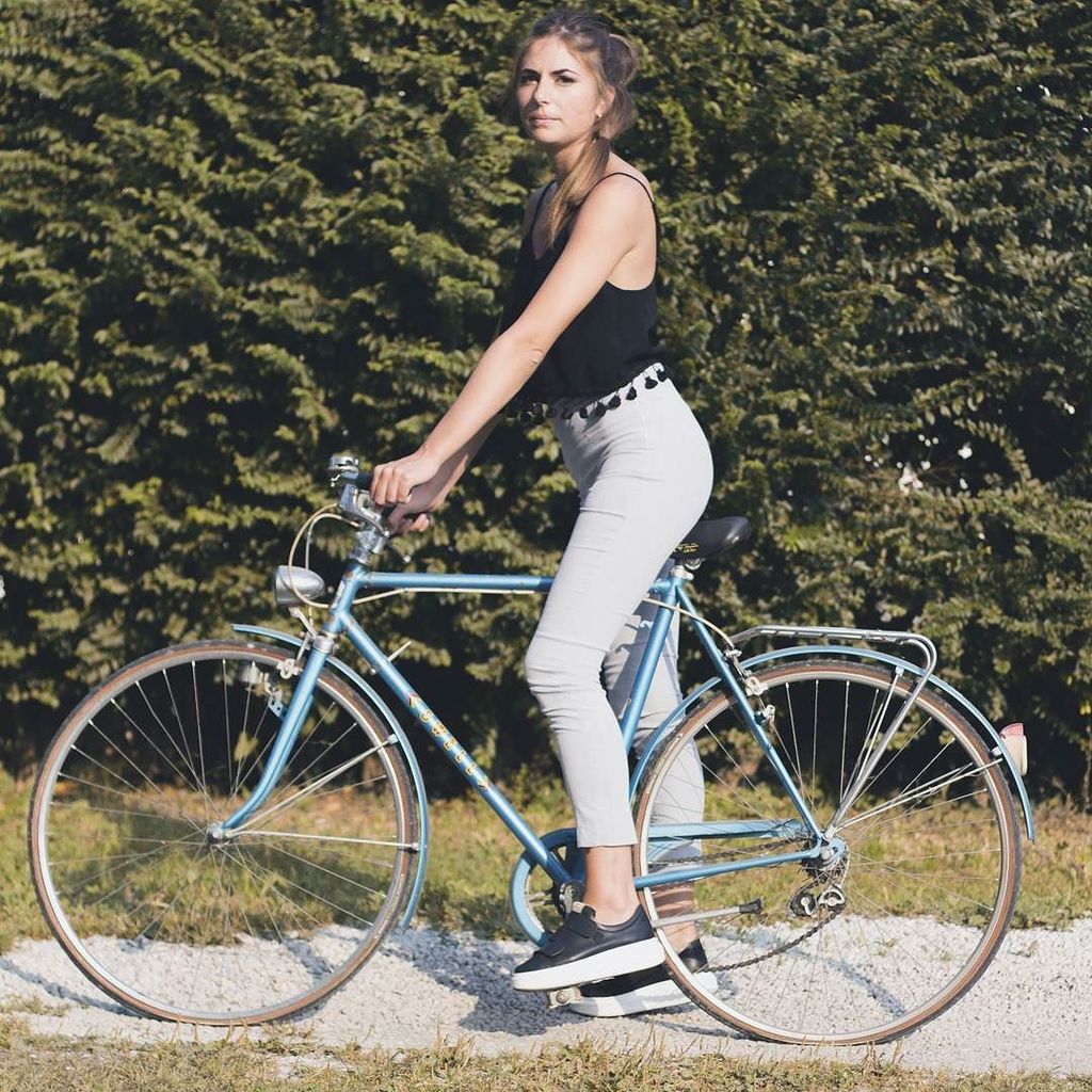 iconabio's tweet photo. 🍃🚲 #Iconabio #ecofriendly #sneakers #shoes #shoesaddicted #fall #ecofashion #streetstyle #… https://t.co/lP83UOpU2L https://t.co/SNBg2D4VBV